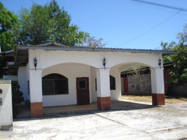 HOME, FOR SALE, 3 BEDROOM, COUNTRYSIDE PROPERTY, HORCONCITOS, CHIRIQUI, PANAMA COMMERCIAL PROPERTY, FOR SALE, HORCONCITOS, DAVID, CHIRIQUI, PANAMA, PROPIEDAD COMERCIAL
