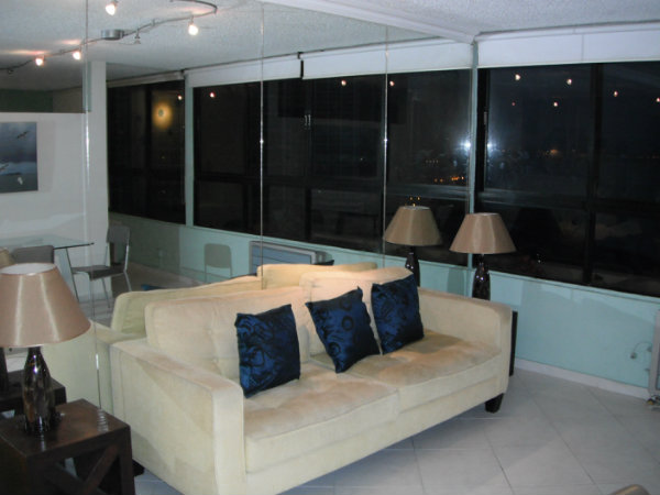 Panama city- Condo for sale and rent, Avenida Balboa.