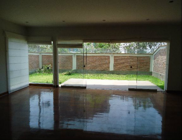 Photos