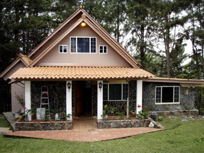 Altos de Cerro Azul- House  priced for sale in el Alcazar.
