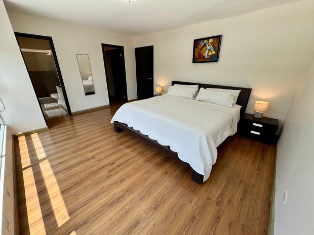 PANAMA CITY AVENIDA BALBOA BAYFRONT 1 BDRM BALCONY CITY VIEW