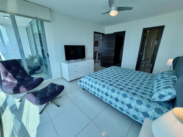 1 Bedroom Ocean View Apartment for Rent at Allure at the Park