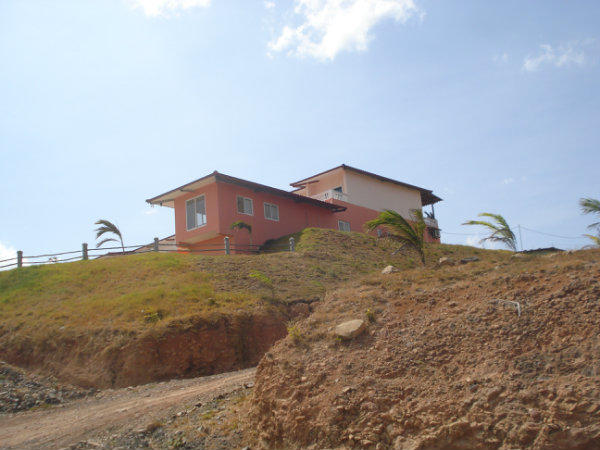 PANAMA CHAME EL CALVARIO SE VENDE HOTEL CON VISTA AL MAR