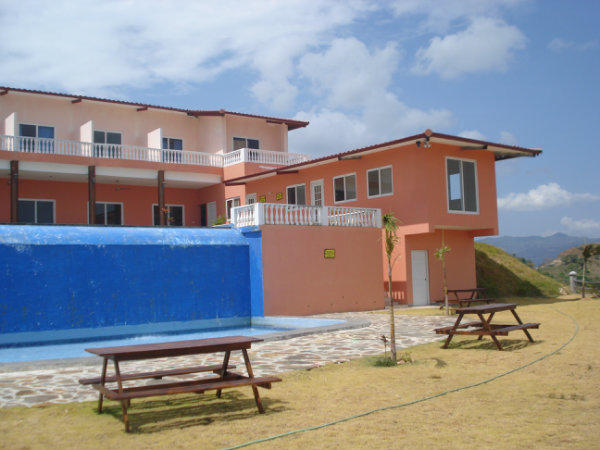 PANAMA CHAME EL CALVARIO SE VENDE HOTEL CON VISTA AL MAR