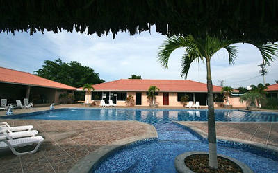VIEW OF THE POOL AT THE CLUB & RESORT FOR SALE AT PUNTA CHAME, BEJUCO, CHAME, PANAMA