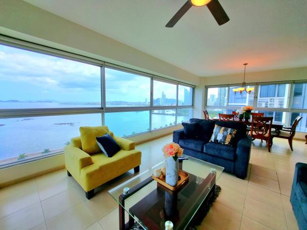 AVENIDA BALBOA GRANDBAY 1 BDRM OCEAN VIEW PANAMA CITY