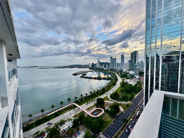 AVENIDA BALBOA GRANDBAY 1 BDRM OCEAN VIEW PANAMA CITY