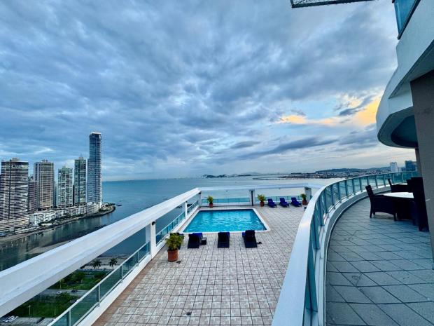 AVENIDA BALBOA GRANDBAY 1 BDRM OCEAN VIEW PANAMA CITY