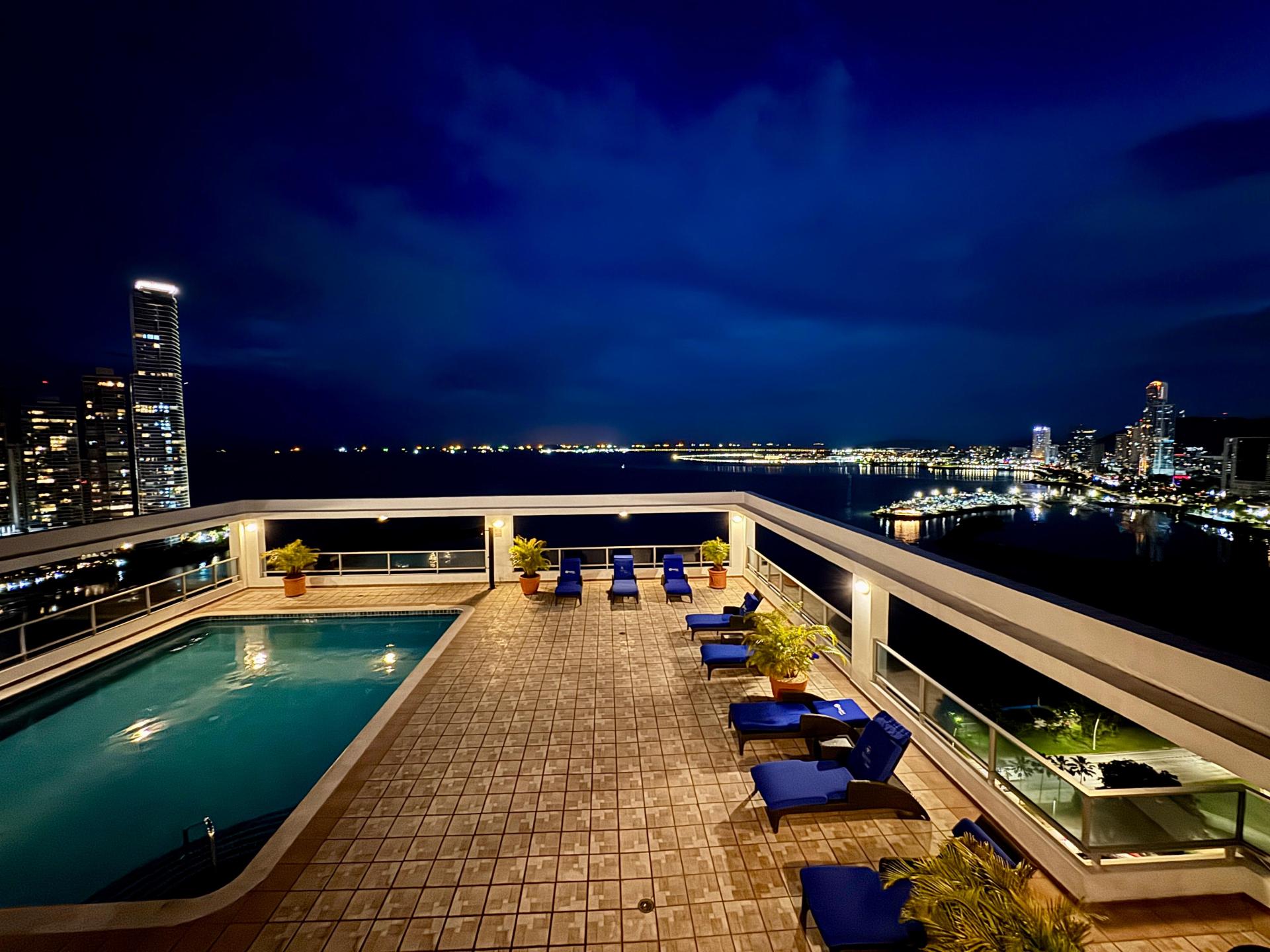 AVENIDA BALBOA GRANDBAY 1 HAB VISTA AL MAR CIUDAD DE PANAMA