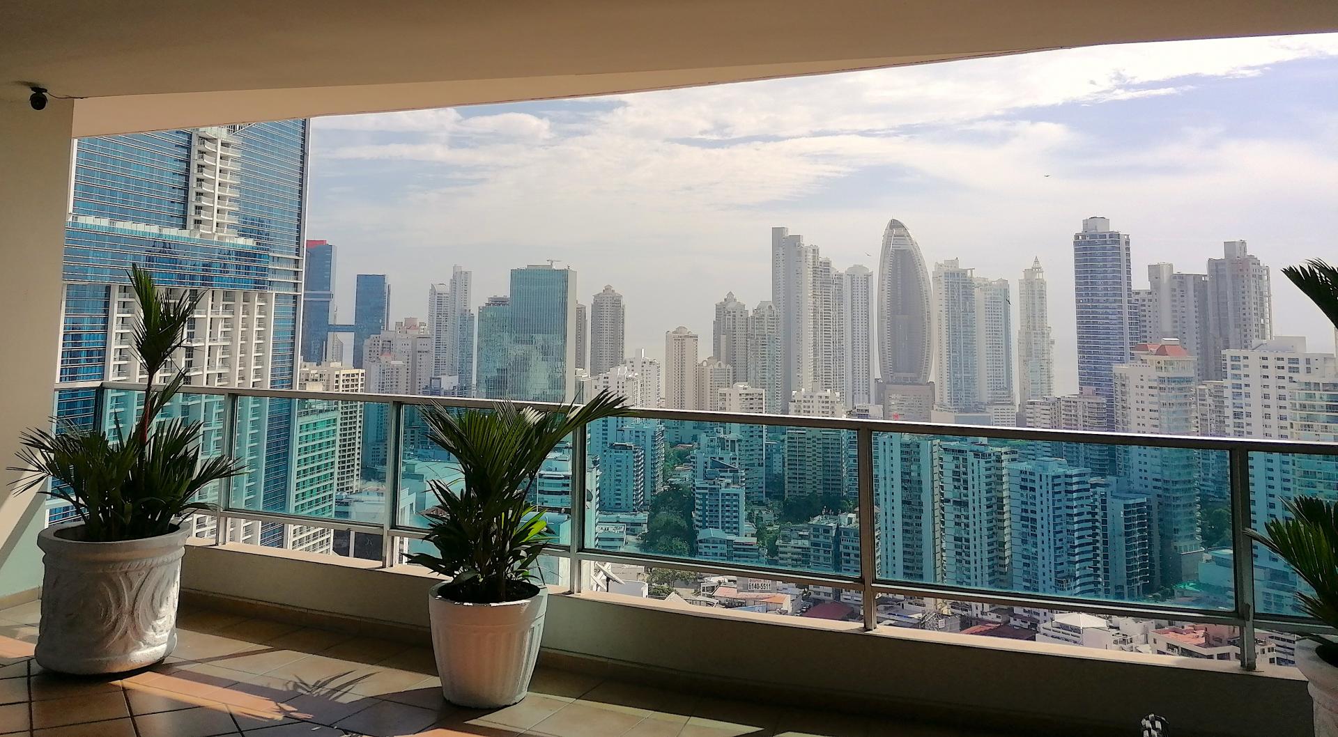 AVENIDA BALBOA GRANDBAY 1 HAB VISTA AL MAR CIUDAD DE PANAMA