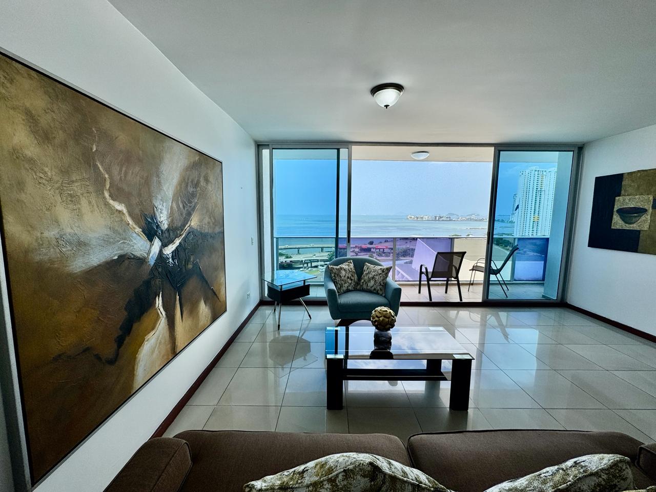 Apartamento Amoblado de 3 Habitaciones en PH Cabo Marzo San Francisco