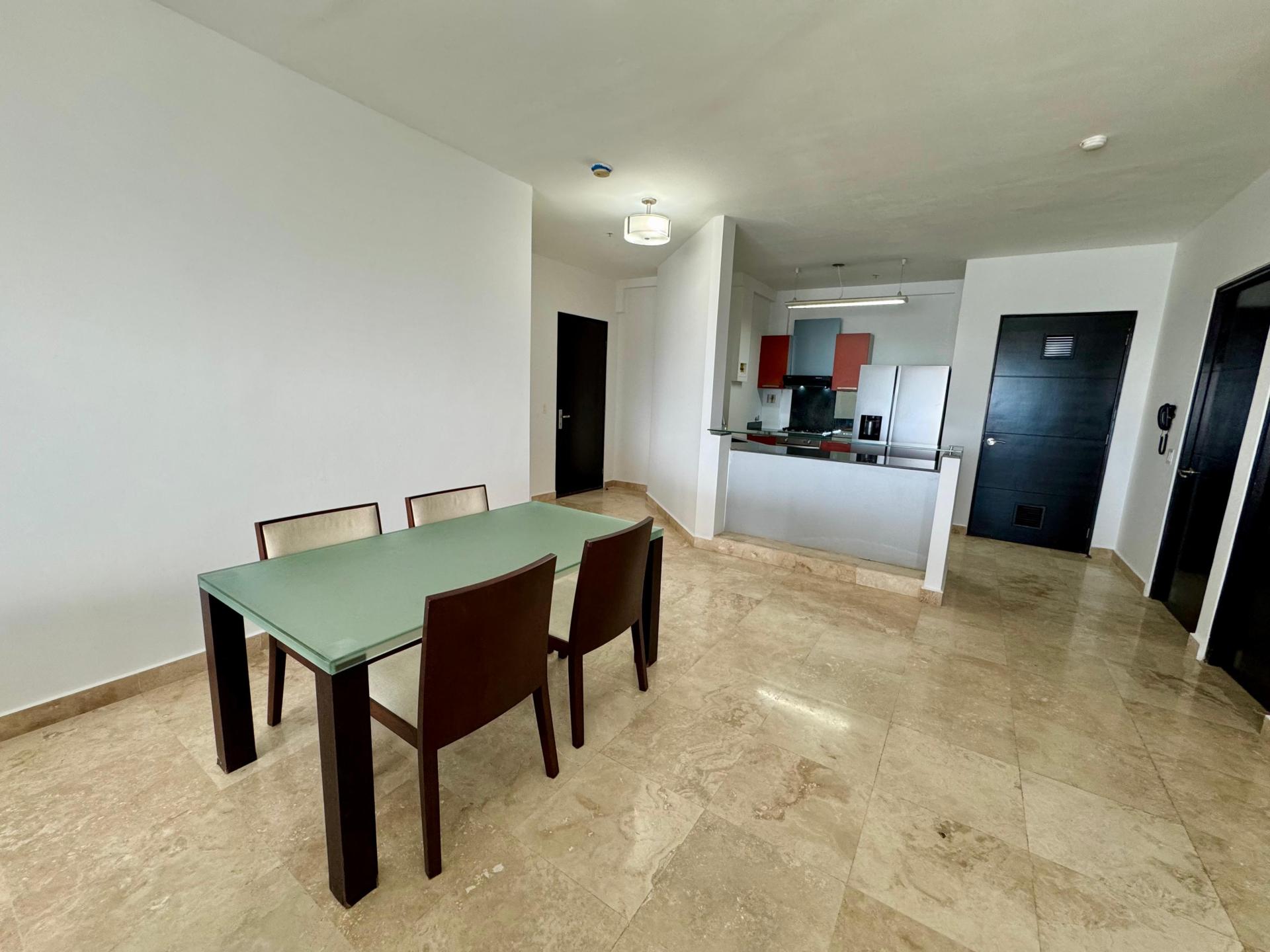 PANAMA, AVE. BALBOA DESTINY BAY VIEW