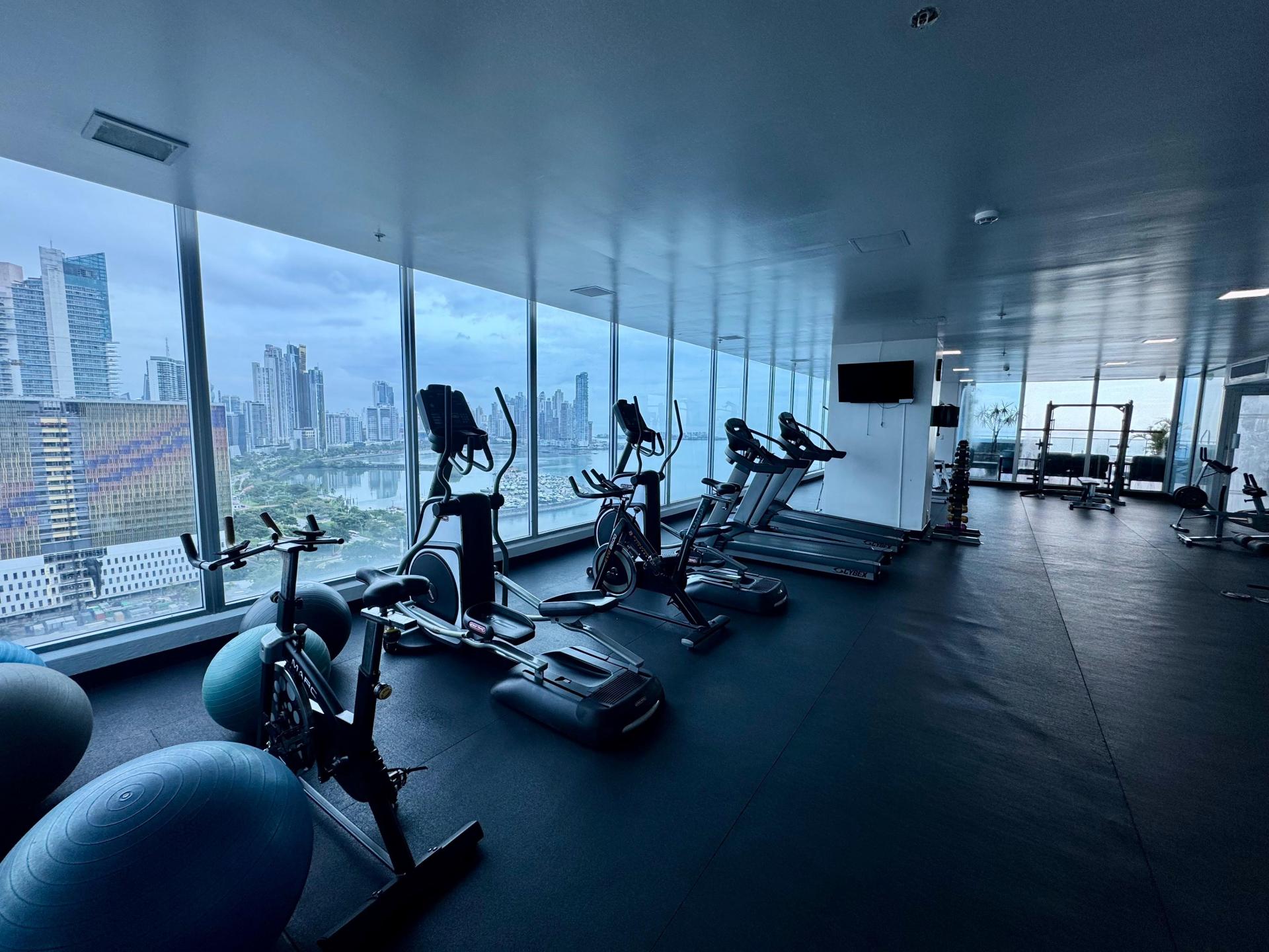 PANAMA, AVE. BALBOA DESTINY BAY VIEW