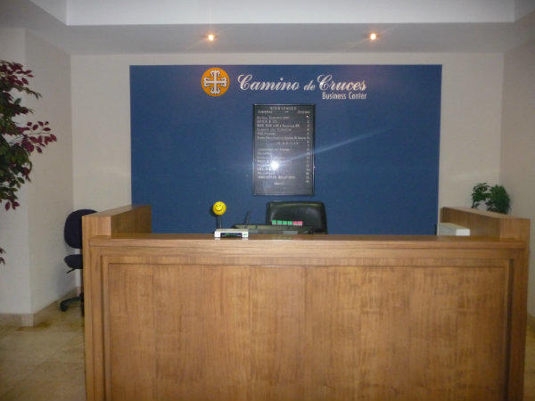 Reception area of Camino de Cruces.