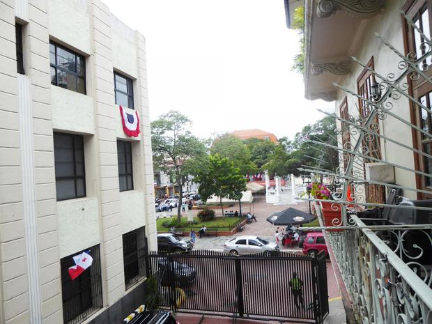 CASCO VIEJO PLAZA CATEDRAL 1 BEDROOM PANAMA CITY