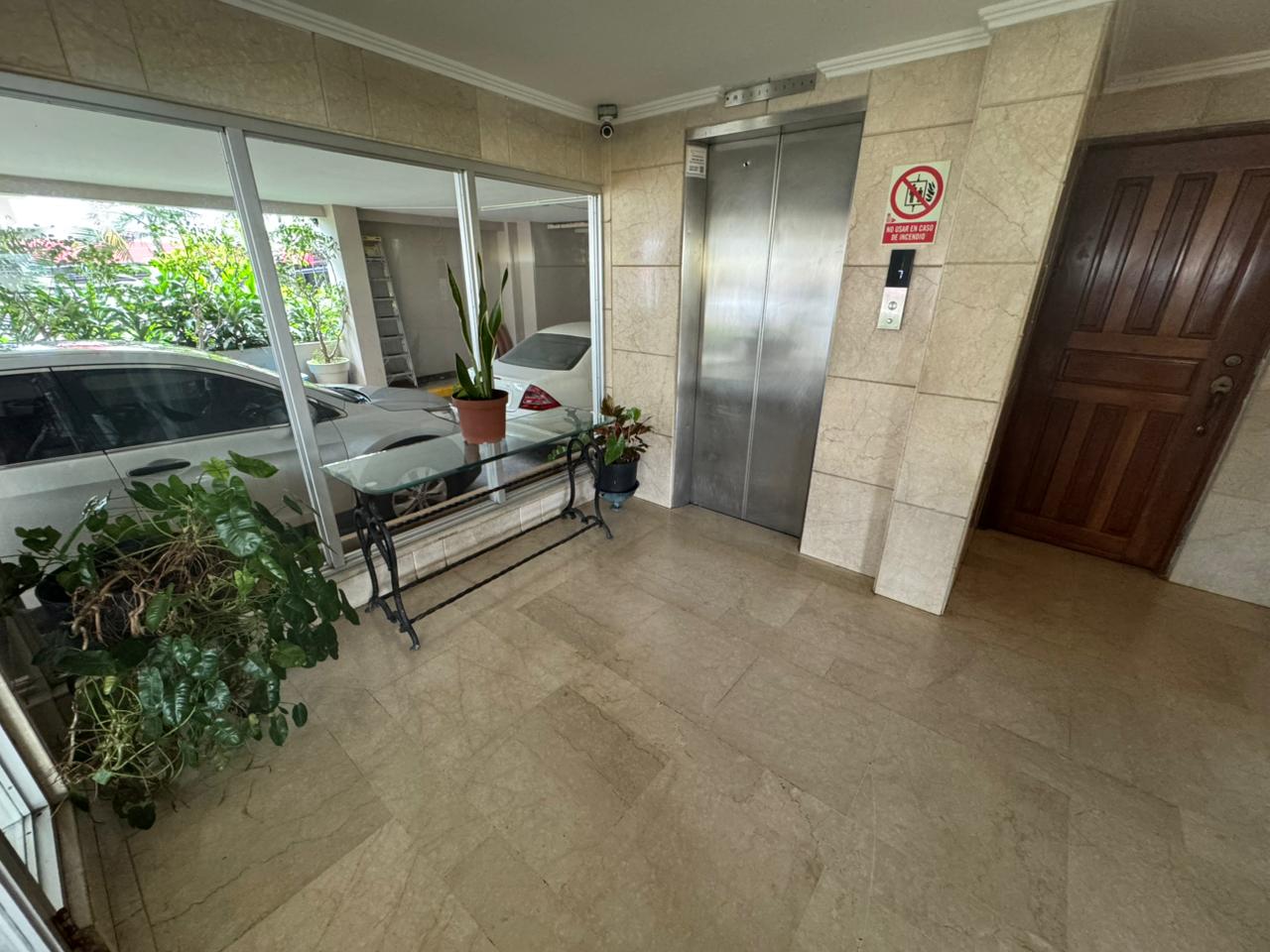 BELLA VISTA 1BDRM WELL LOCATED PANAMA CITY CANEY