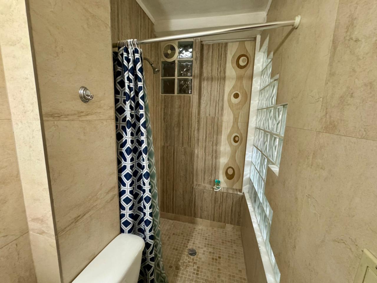 BELLA VISTA 1BDRM WELL LOCATED PANAMA CITY CANEY