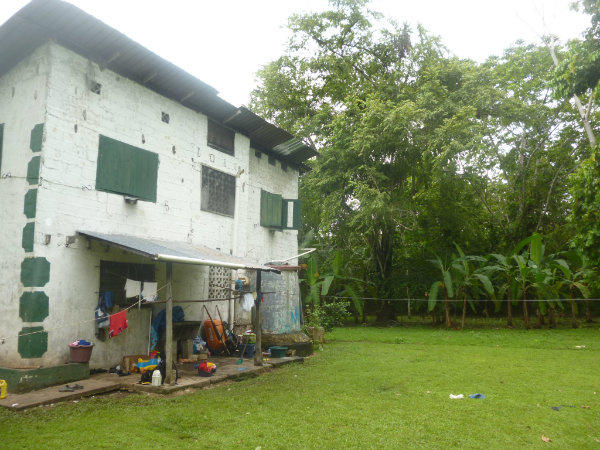 HOUSE FOR SALE IN YAVISA DARIEN PANAMA
