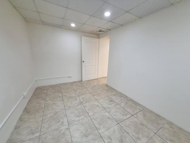 PUNTA PAITILLA CENTRO COMERCIAL PLAZA PAITILLA OFFICE 33B 24 MT2