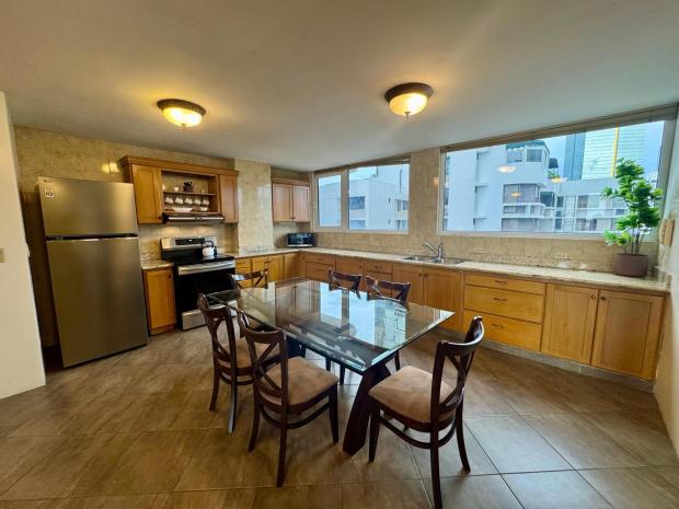 AVENIDA BALBOA OCEANFRONT, PANAMA CITY 2 BDRM PENTHOUSE LA GAVIOTA