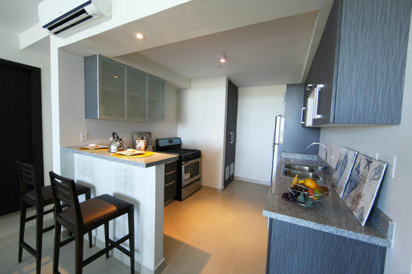 CONDO FOR SALE WITH OPEN KITCHEN AT PLAYA BLANCA, CONDO FOR SALE AT PLAYA BLANCA PANAMA
