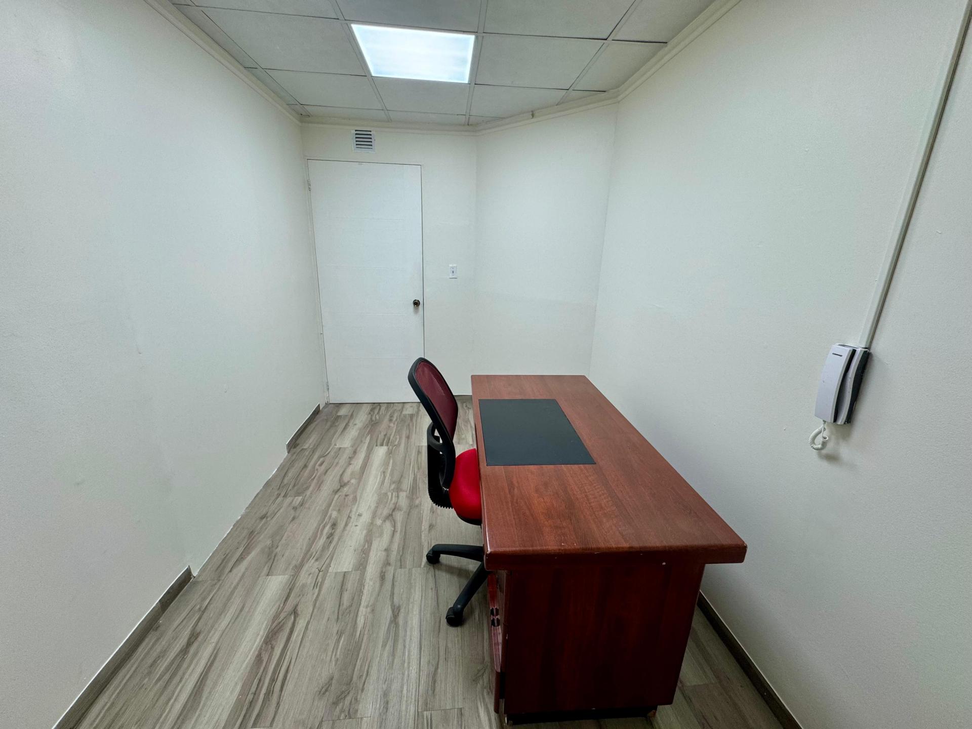 PUNTA PAITILLA CENTRO COMERCIAL PLAZA PAITILLA OFFICE 47C 8.4 MT2