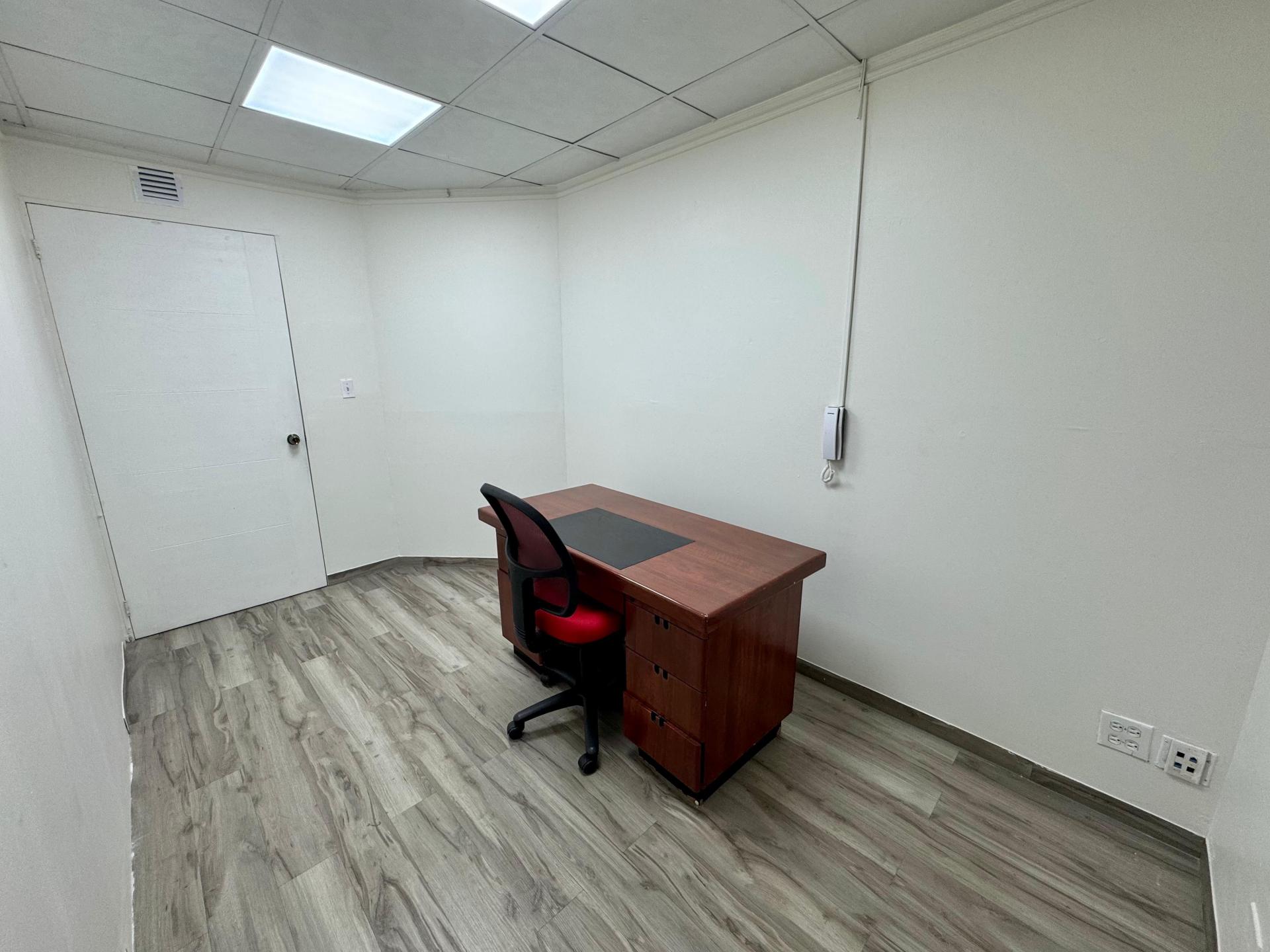 PUNTA PAITILLA CENTRO COMERCIAL PLAZA PAITILLA OFFICE 47C 8.4 MT2