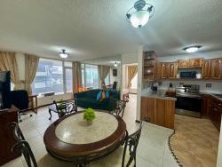 PANAMA CITY AVENIDA BALBOA LA GAVIOTA 1 BDRM CINTA COSTERA