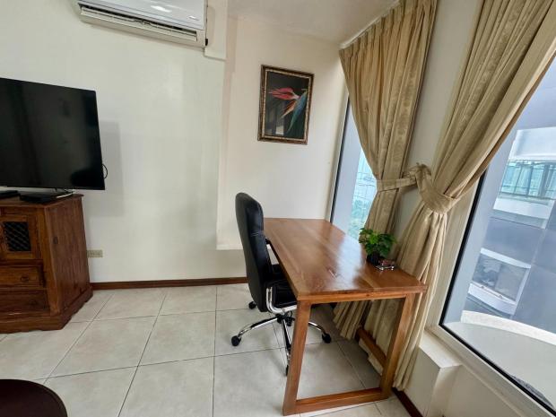 PANAMA CITY AVENIDA BALBOA LA GAVIOTA 1 BDRM CINTA COSTERA