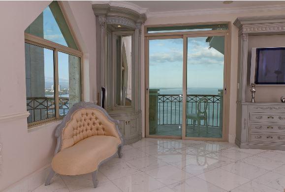 PANAMA, PUNTA PACIFICA, HERMOSO PENTHOUSE EN VENTA