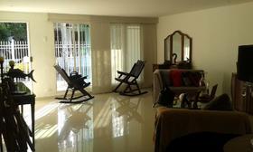 CARTAGENA MANGA CALLE REAL HOUSE