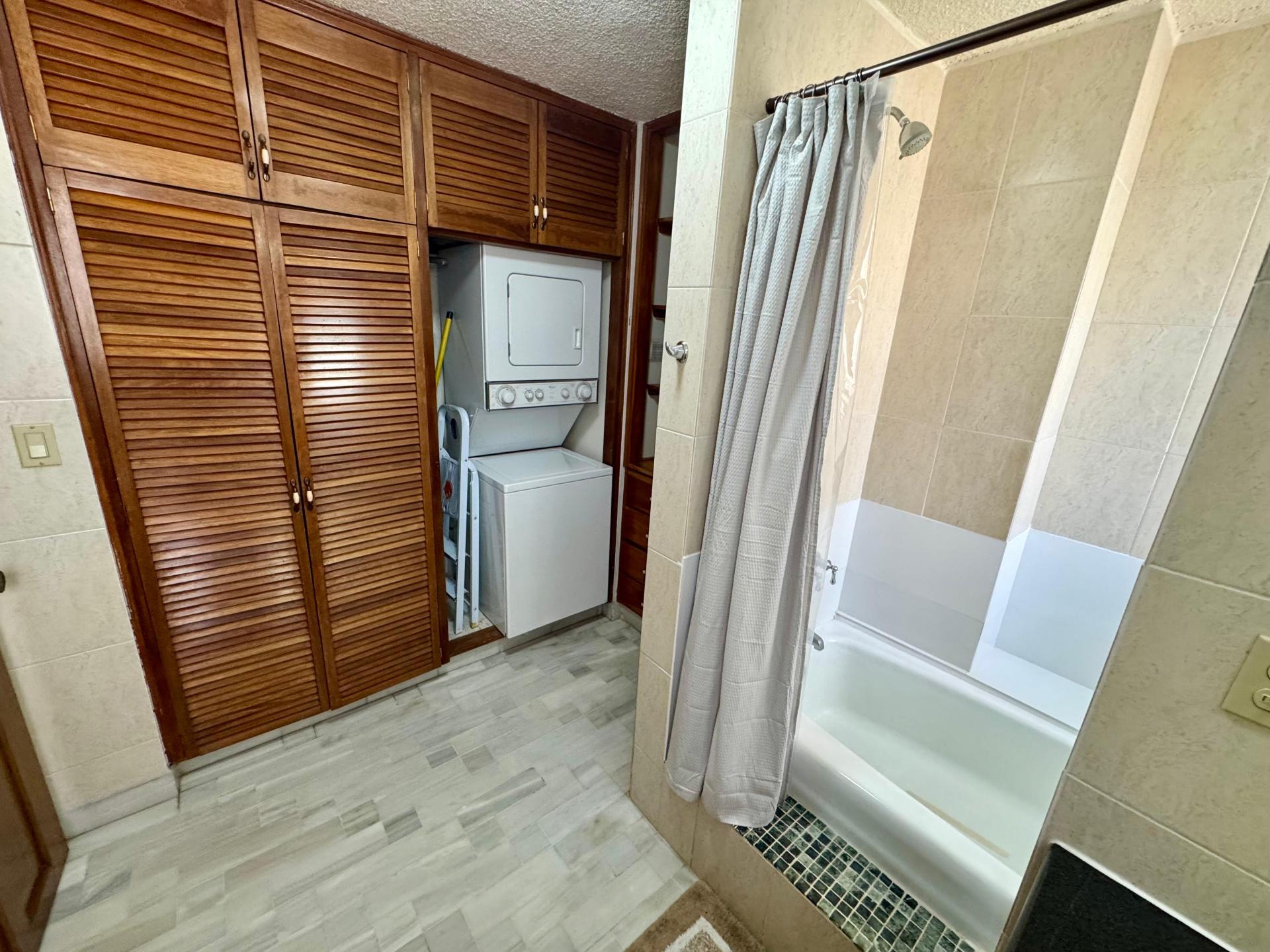 CIUDAD DE PANAMA AVENIDA BALBOA LA GAVIOTA 1 HAB PASEO MARITIMO