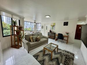 PANAMA%20CITY%20PAITILLA%20LAS%20HADAS%201%20BDRM%20CLOSE%20MULTICENTRO