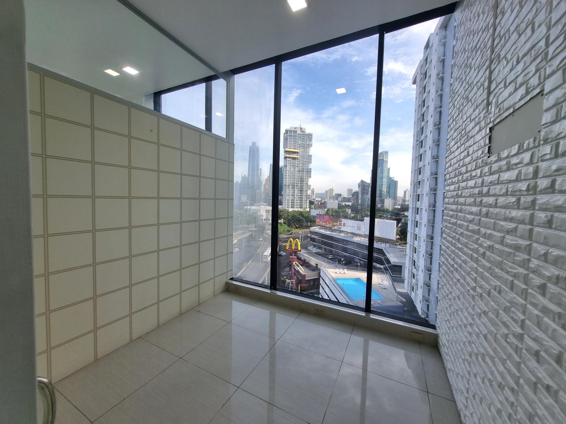 Ave BALBOA, PUNTA PAITILLA, RBS TOWER, OFICINA CON VISTAS A LA CIUDAD