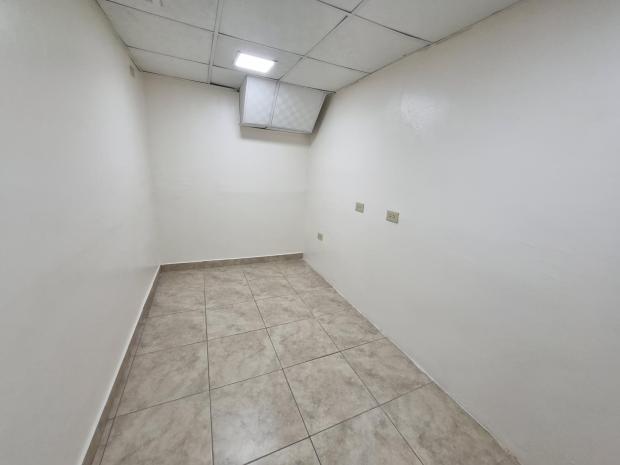 PUNTA PAITILLA CENTRO COMERCIAL PLAZA PAITILLA OFFICE 33E 11.56 MT2