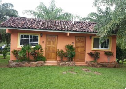 LOS SANTOS, PEDASI, LA ESTANCIA, PROPIEDAD CON FRENTE DE PLAYA.