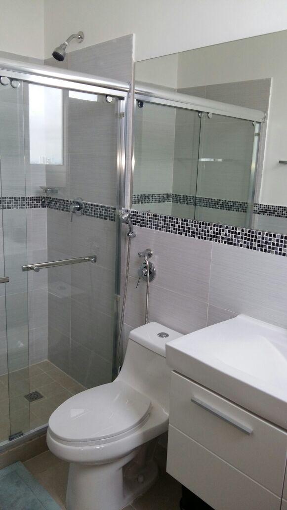 PANAMA, EL CARMEN, APARTAMENTO EN RAINBOW TOWER.
