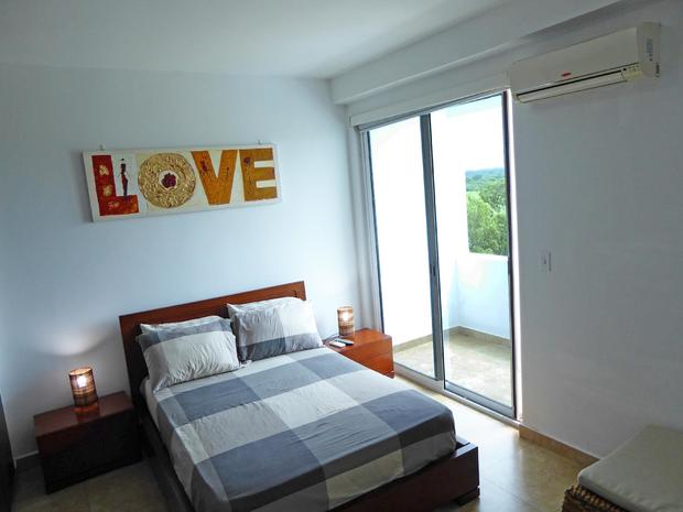 COCLE, PLAYA BLANCA, FOUNDERS IV, FULLY FURNISHED CONDO.