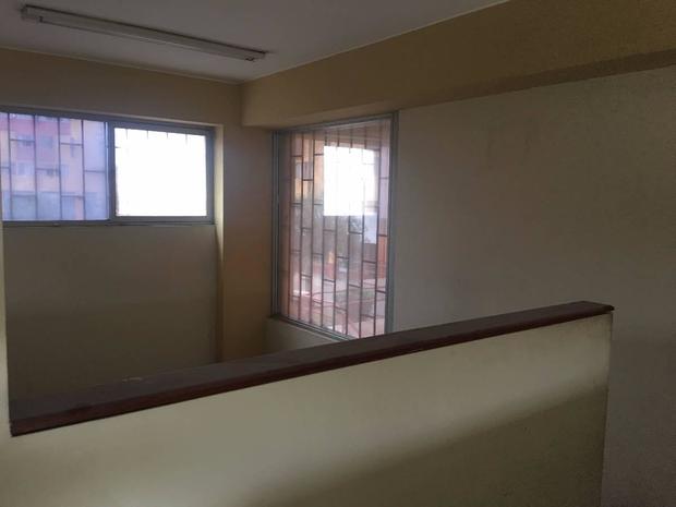 LIMA, SAN BORJA OFFICE 202 FOR SALE