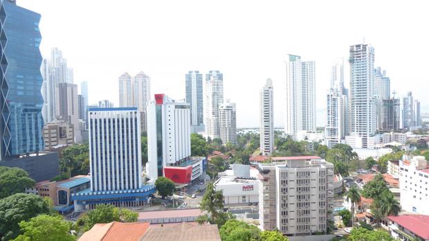 PANAMA, LA CRESTA, APARTAMENTO EN PH EL ALCAZAR.