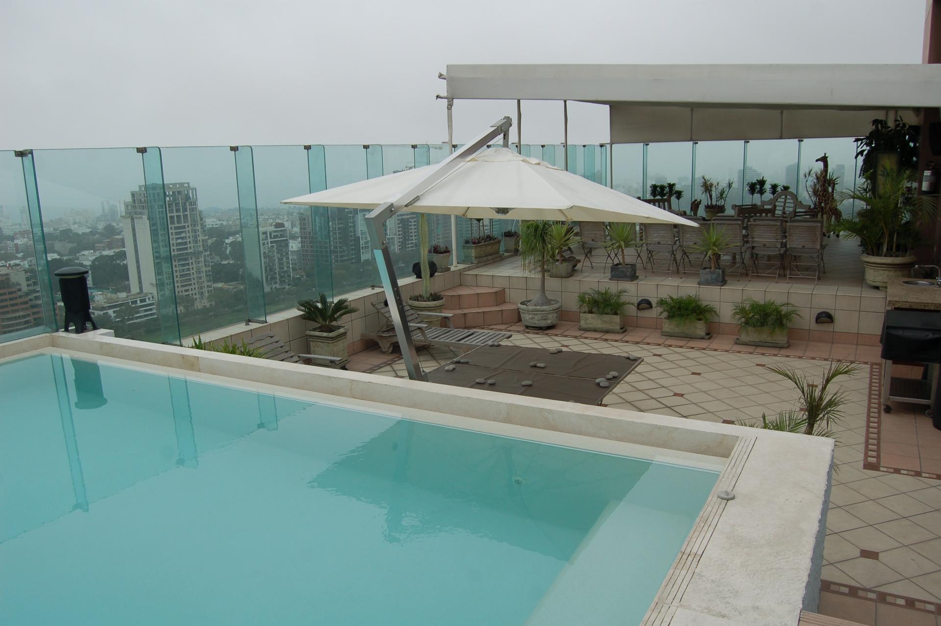 LIMA SAN ISIDRO 4 BEDROOM PENTHOUSE WITH POOL VIEWS OF LIMA GO