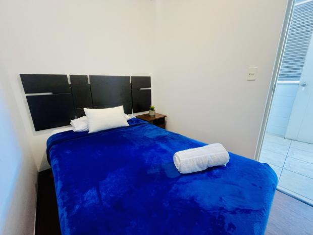 LIMA MIRAFLORES APPARTEMENT 4 CHAMBRES VUE VILLE ET MER PARTIELLE