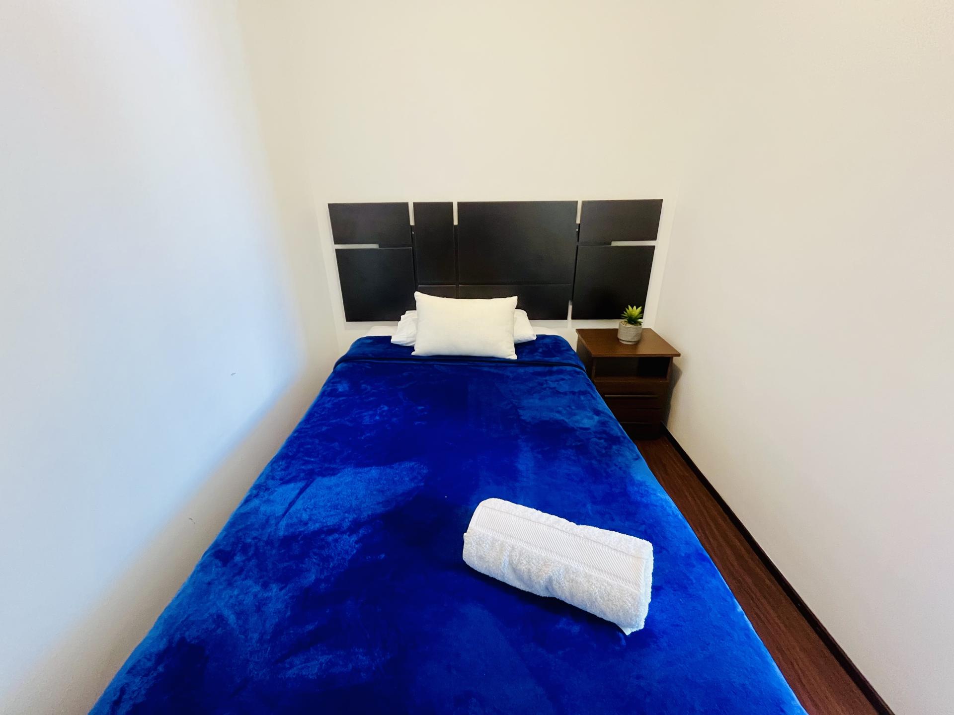 LIMA MIRAFLORES APARTAMENTO 4 HAB VISTA CIUDAD Y PARCIAL AL MAR
