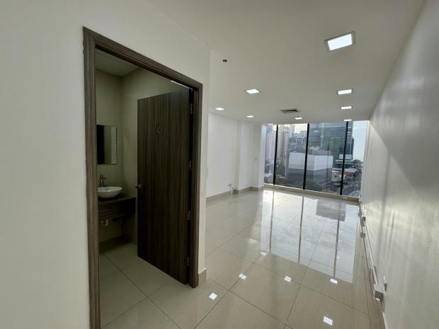 PAITILLA RBS TOWER BUSINESS SPACE FOR RENT 1002A 56m2