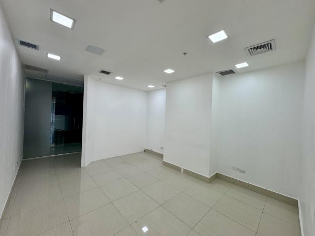 PAITILLA RBS TOWER BUSINESS SPACE FOR RENT 1002A 56m2