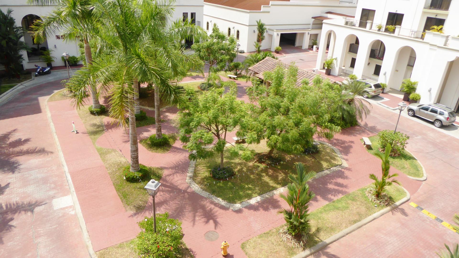 CLAYTON, APARTAMENTO EN EMBASSY VILLAGE, PANAMA