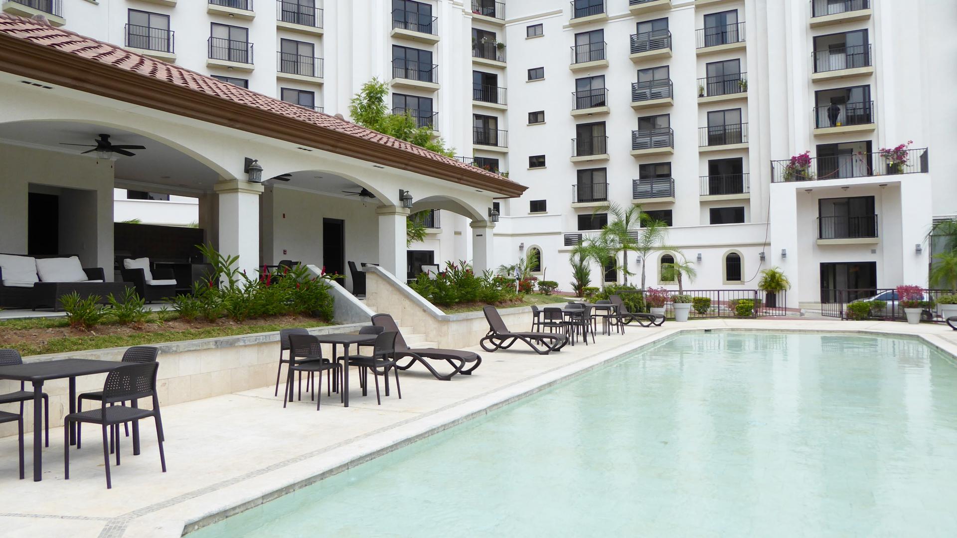 CLAYTON, APARTAMENTO EN EMBASSY VILLAGE, PANAMA