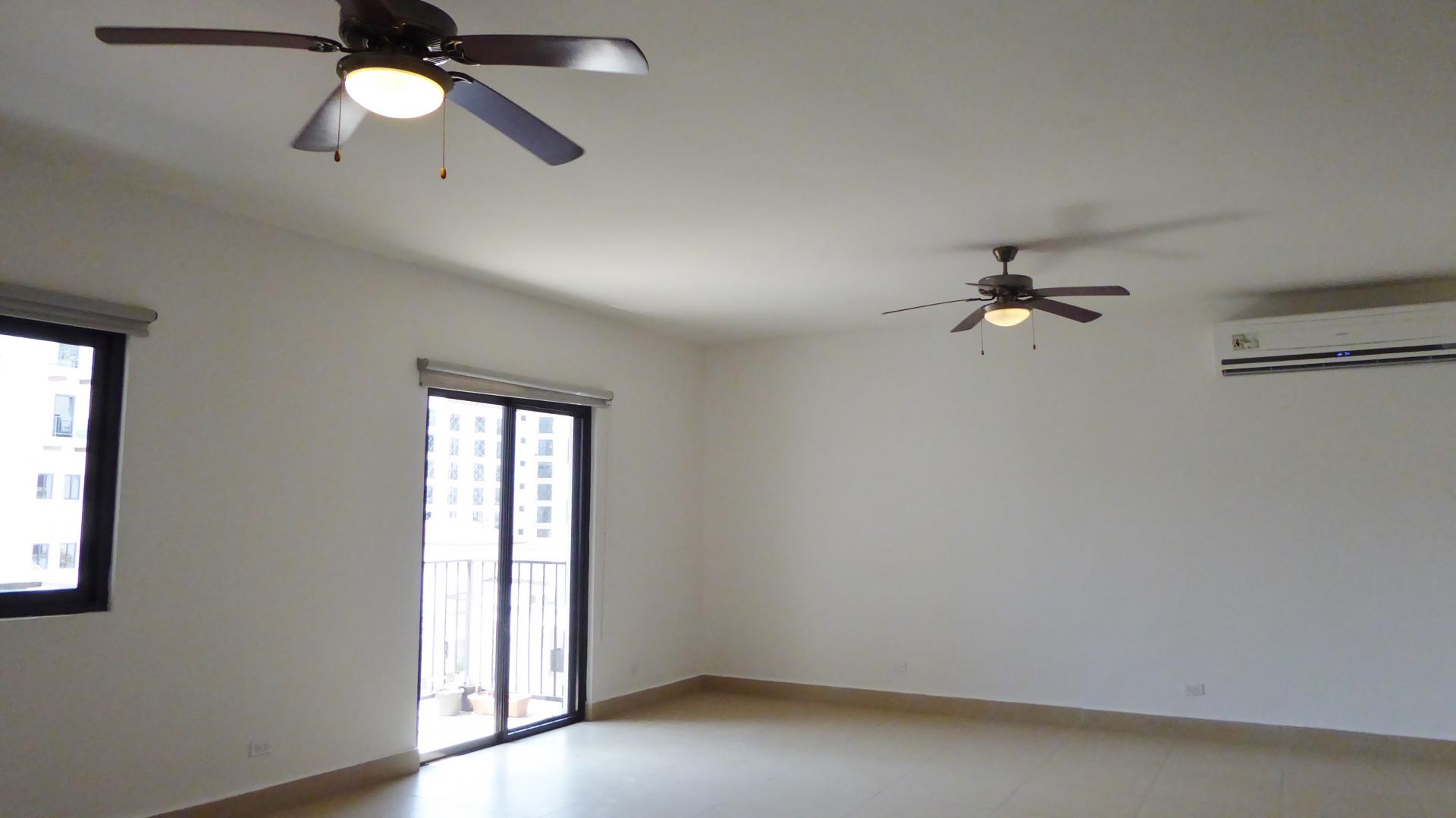 CLAYTON, APARTAMENTO EN EMBASSY VILLAGE, PANAMA