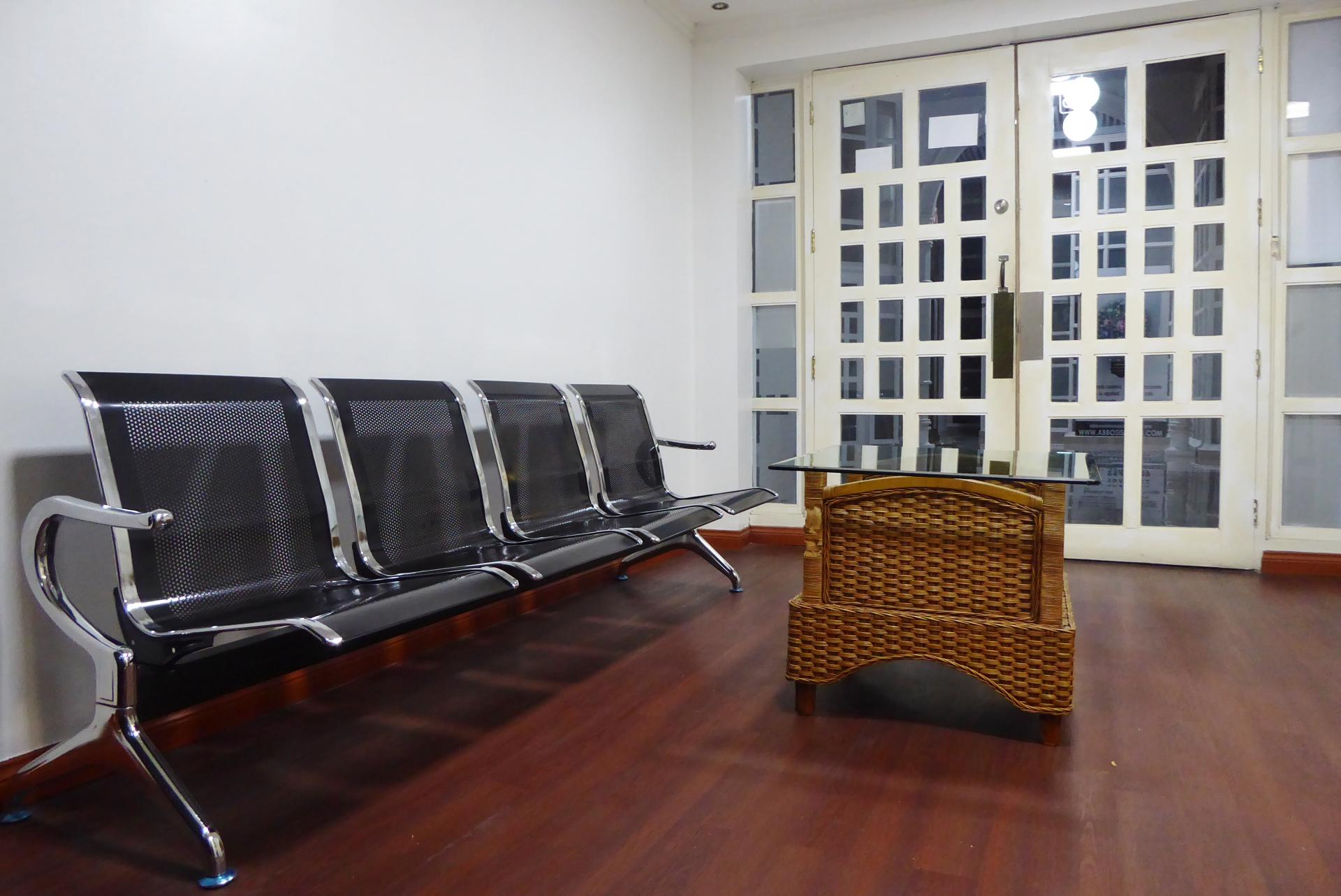 CENTRO COMERCIAL PLAZA PAITILLA OFFICE FOR RENT 48C