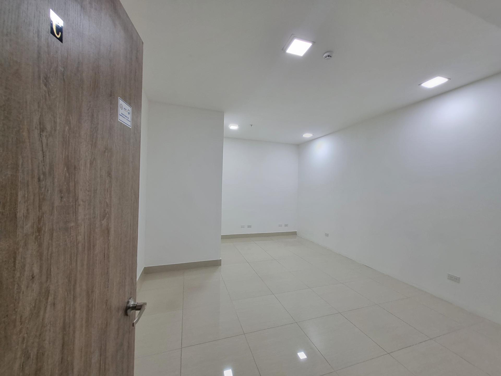 PAITILLA TORRE RBS ESPACIO OFICINA EN RENTA 1001C 30m2